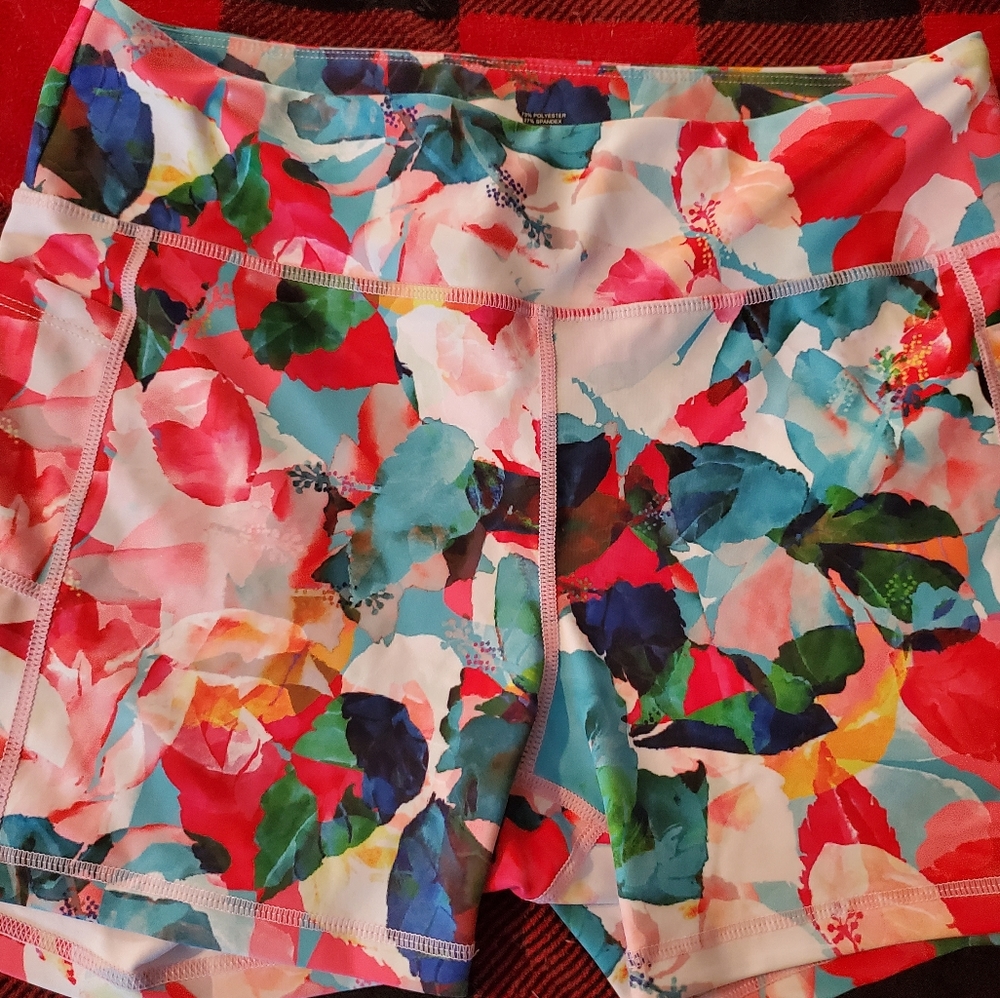 Zyia Shorts